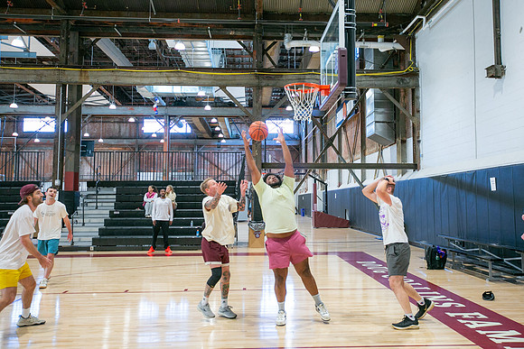 TrevorRJohnson_LeadershipScholarshipFund_Basketball_Tournament_20241019_Finals-103