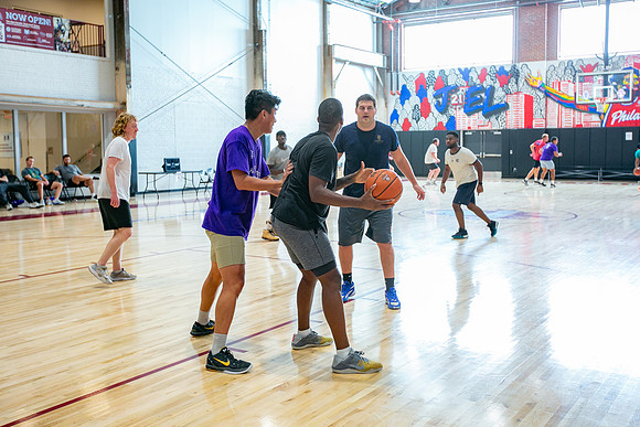 TrevorRJohnson_LeadershipScholarshipFund_Basketball_Tournament_20241019_Finals-092