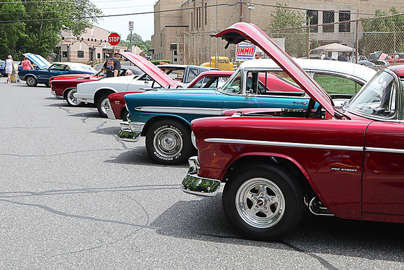 FJ_CarShow_2010_Proof-125