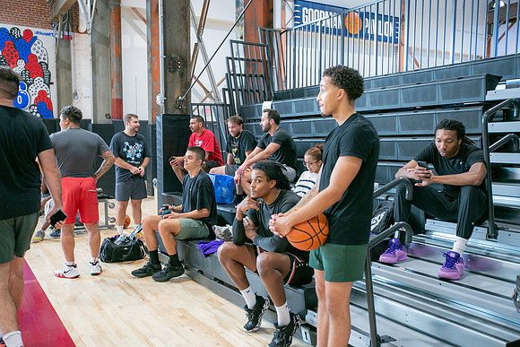 TrevorRJohnson_LeadershipScholarshipFund_Basketball_Tournament_20241019_Finals-117