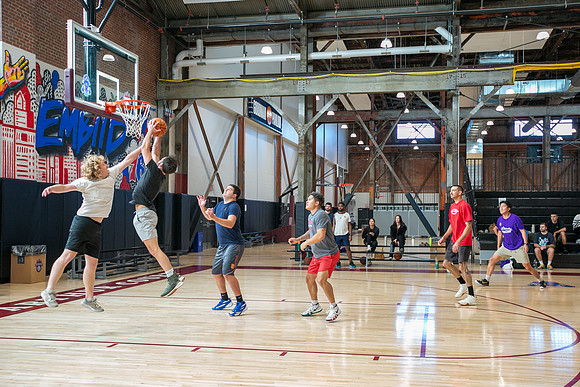 TrevorRJohnson_LeadershipScholarshipFund_Basketball_Tournament_20241019_Finals-070