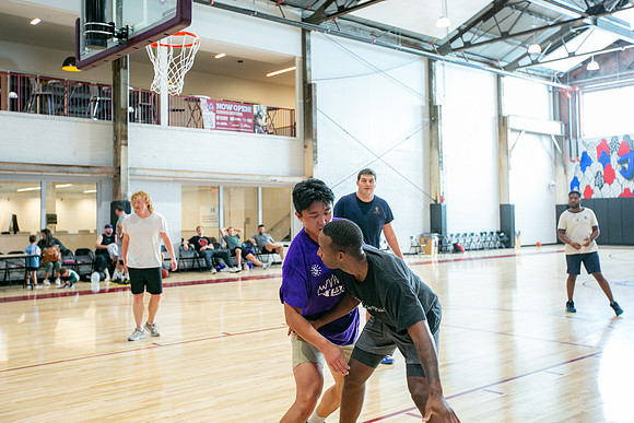 TrevorRJohnson_LeadershipScholarshipFund_Basketball_Tournament_20241019_Finals-093