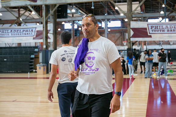 TrevorRJohnson_LeadershipScholarshipFund_Basketball_Tournament_20241019_Finals-131