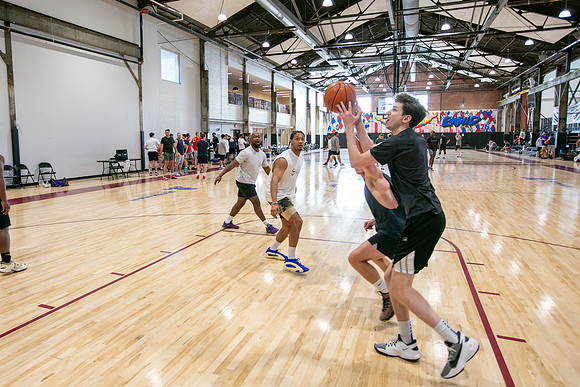 TrevorRJohnson_LeadershipScholarshipFund_Basketball_Tournament_20241019_Finals-027