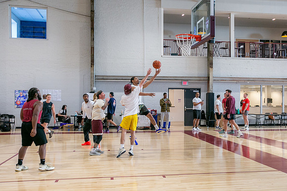 TrevorRJohnson_LeadershipScholarshipFund_Basketball_Tournament_20241019_Finals-063