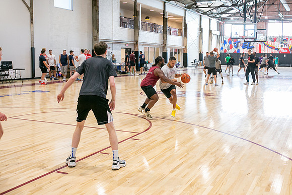 TrevorRJohnson_LeadershipScholarshipFund_Basketball_Tournament_20241019_Finals-033