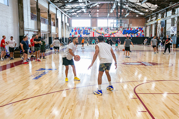 TrevorRJohnson_LeadershipScholarshipFund_Basketball_Tournament_20241019_Finals-032